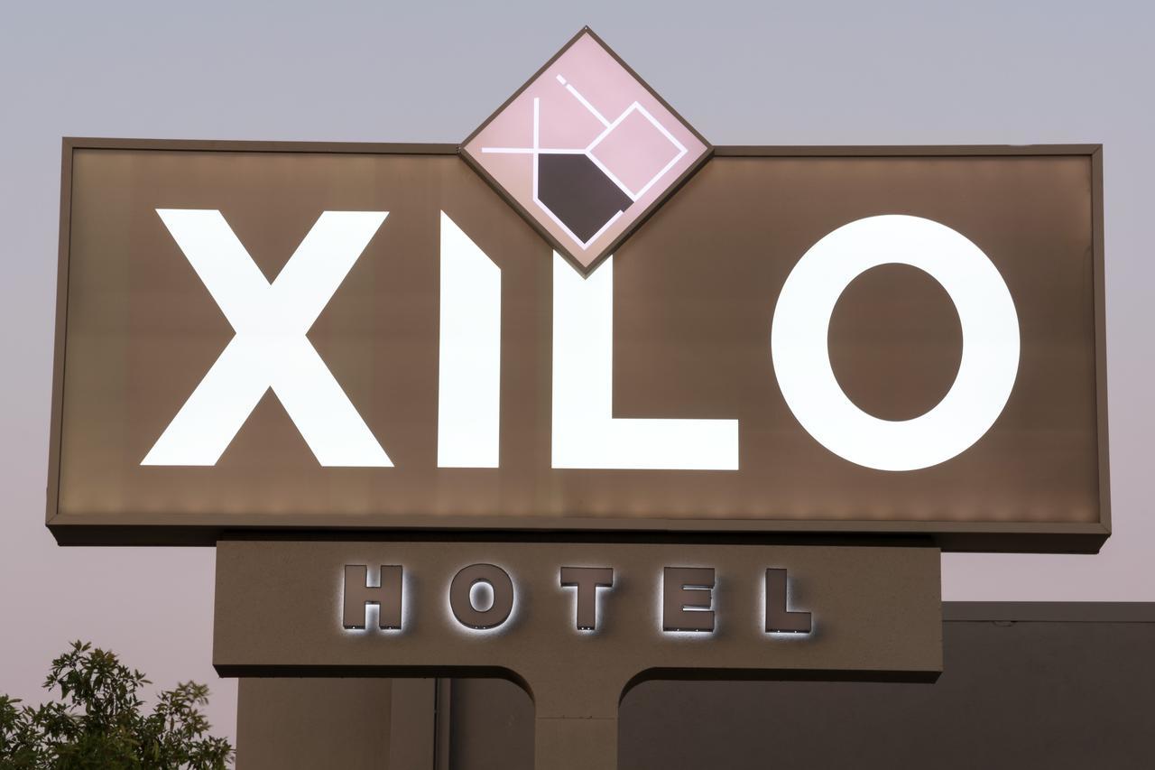 Hotel Xilo Glendale Exteriér fotografie